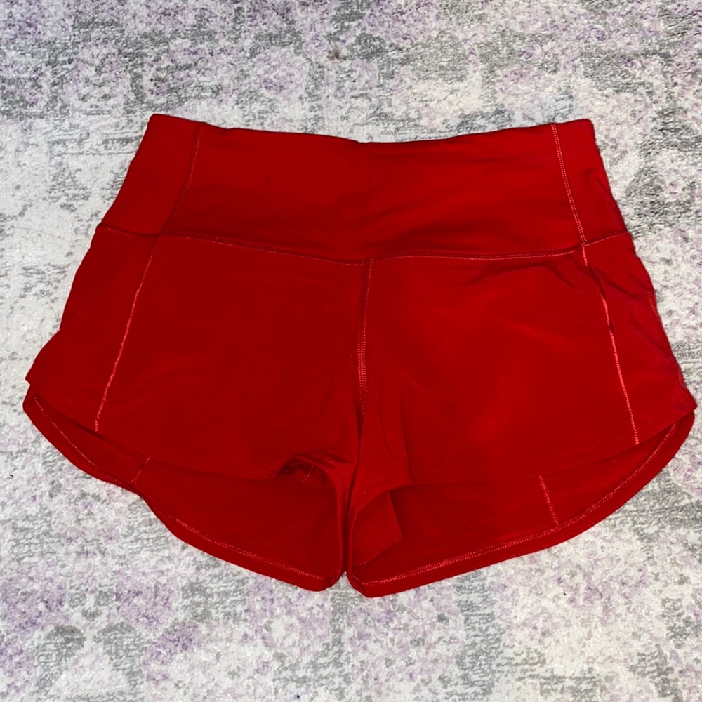 Lululemon High Rise Speed Up shorts